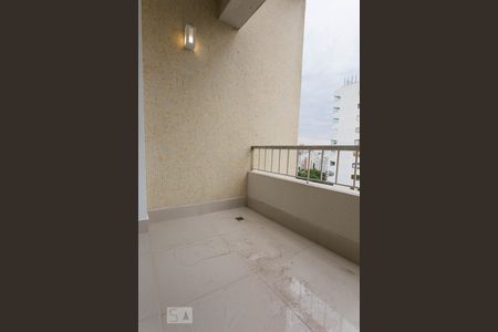 Apartamento à venda com 140m², 2 quartos e 1 vagaSacada