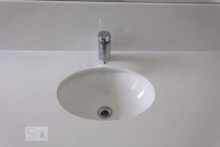 Apartamento à venda com 140m², 2 quartos e 1 vagaBanheiro Suíte 01