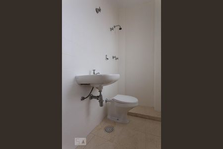 Apartamento à venda com 140m², 2 quartos e 1 vagaBanheiro de serviço