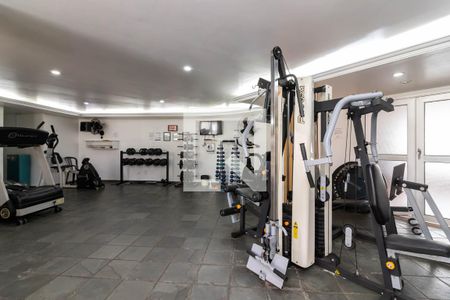 Apartamento à venda com 88m², 3 quartos e 2 vagas Apartamento à venda com 88m², 3 quartos e 2 vagasÁrea comum - Academia