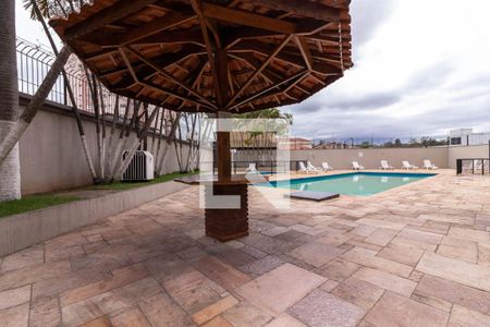 Apartamento à venda com 88m², 3 quartos e 2 vagas Apartamento à venda com 88m², 3 quartos e 2 vagasÁrea comum - Piscina