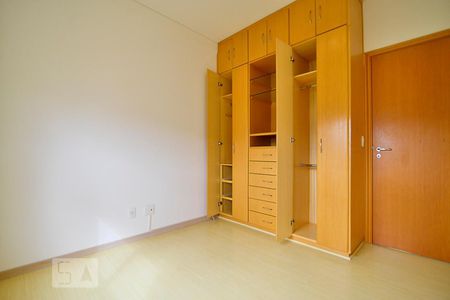 Quarto 2  de apartamento à venda com 4 quartos, 140m² em Tamboré, Santana de Parnaíba