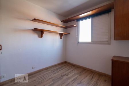 Apartamento à venda com 78m², 2 quartos e 2 vagasQuarto 2
