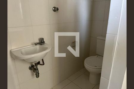 Apartamento à venda com 75m², 3 quartos e 2 vagasBanheiro de serviço