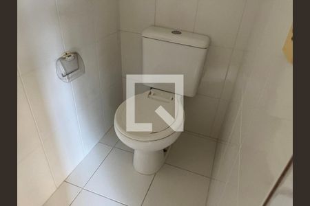 Apartamento à venda com 75m², 3 quartos e 2 vagasBanheiro de serviço