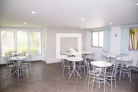 Apartamento à venda com 75m², 3 quartos e 2 vagasÁrea comum - Salão de festas