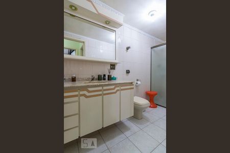 Banheiro de apartamento para alugar com 2 quartos, 70m² em Centro, São Bernardo do Campo