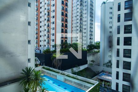 Apartamento à venda com 86m², 2 quartos e 1 vaga Apartamento à venda com 86m², 2 quartos e 1 vagaVista da Área de Serviço