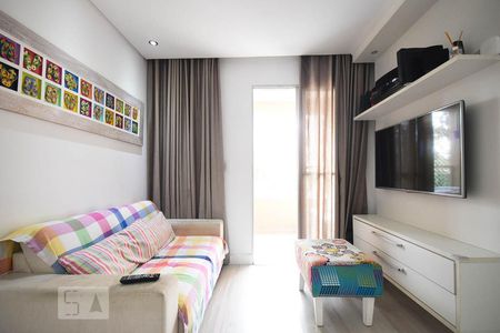 Sala de tv de apartamento para alugar com 3 quartos, 70m² em Paraíso do Morumbi, São Paulo