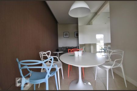 Apartamento à venda com 93m², 2 quartos e 2 vagasOffice