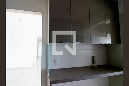 Apartamento à venda com 93m², 2 quartos e 2 vagas Apartamento à venda com 93m², 2 quartos e 2 vagasCozinha - Armários