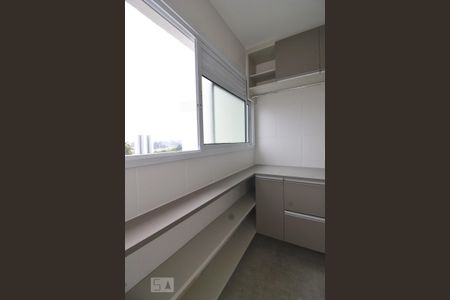 Apartamento à venda com 93m², 2 quartos e 2 vagasÁrea de serviço