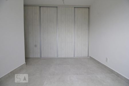Apartamento à venda com 93m², 2 quartos e 2 vagasSuíte