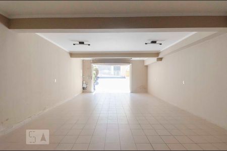 Casa à venda com 325m², 3 quartos e 6 vagasGaragem