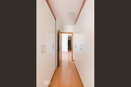 Casa à venda com 325m², 3 quartos e 6 vagasSuíte 3