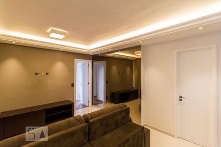 Apartamento à venda com 80m², 2 quartos e 2 vagasSala
