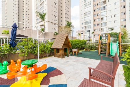 Apartamento à venda com 80m², 2 quartos e 2 vagasPlayground