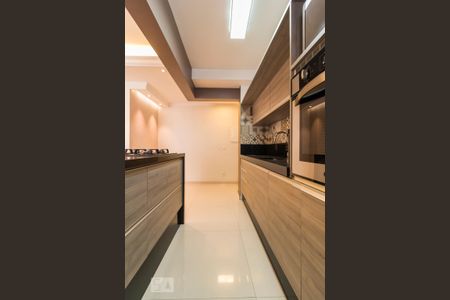 Apartamento à venda com 80m², 2 quartos e 2 vagasCozinha