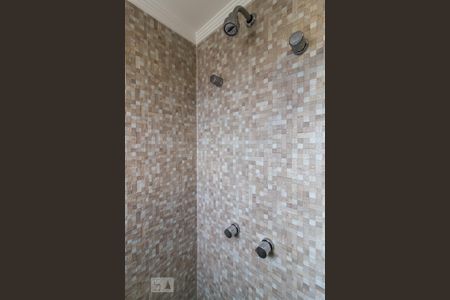 Apartamento à venda com 80m², 2 quartos e 2 vagasBanheiro suíte 2