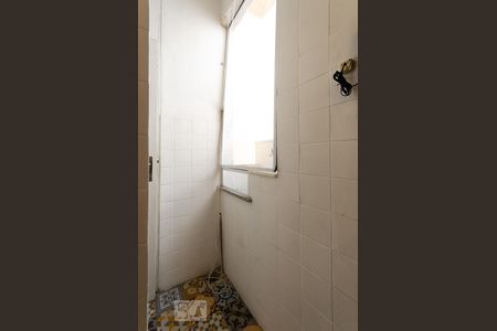 Apartamento para alugar com 70m², 2 quartos e 1 vagaÁrea de serviço