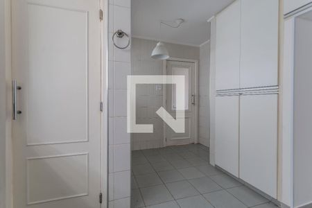 Apartamento para alugar com 120m², 2 quartos e 1 vaga Apartamento para alugar com 120m², 2 quartos e 1 vagaCozinha