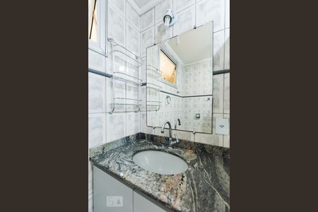 Banheiro de apartamento para alugar com 2 quartos, 68m² em Jardim Proença I, Campinas