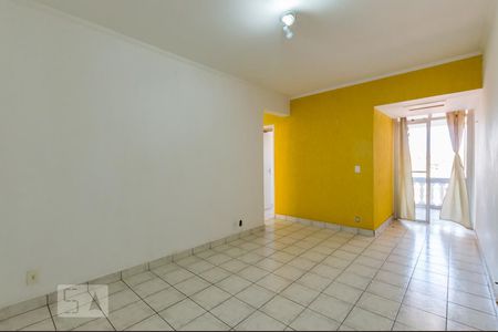 Apartamento para alugar com 68m², 2 quartos e 1 vagaSala