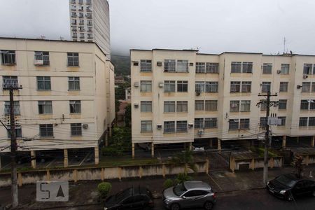 Vista Quarto Reversível de apartamento à venda com 3 quartos, 75m² em Santa Rosa, Niterói