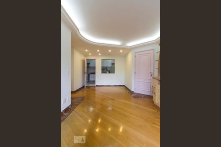 Apartamento para alugar com 3 quartos, 96m² em Vila Gomes Cardim, São Paulo