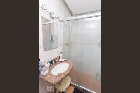Apartamento à venda com 89m², 3 quartos e 1 vaga Apartamento à venda com 89m², 3 quartos e 1 vagaBanheiro social