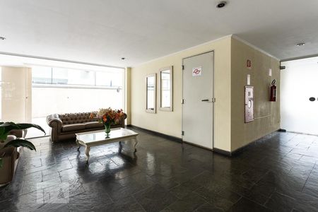 Apartamento para alugar com 40m², 1 quarto e 1 vaga Apartamento para alugar com 40m², 1 quarto e 1 vagaHall social