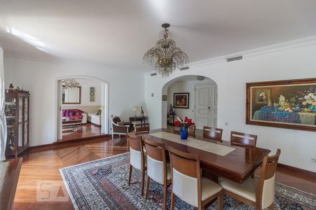 Apartamento à venda com 350m², 4 quartos e 4 vagasSala