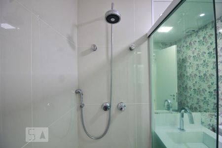 Apartamento para alugar com 49m², 1 quarto e 1 vagaChuveiro