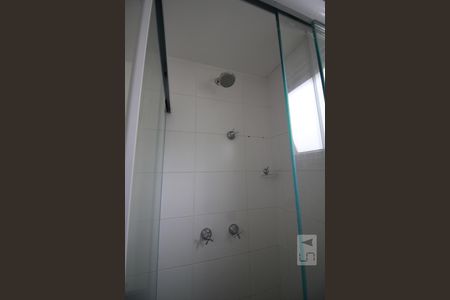 Apartamento à venda com 66m², 3 quartos e 1 vagaChuveiro