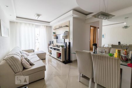 Apartamento para alugar com 3 quartos, 70m² em Jardim Santa Cecília, Guarulhos