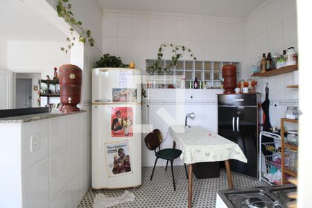 Apartamento à venda com 110m², 3 quartos e sem vagaCozinha 