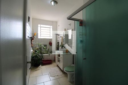 Banheiro de apartamento à venda com 3 quartos, 110m² em Barra Funda, São Paulo