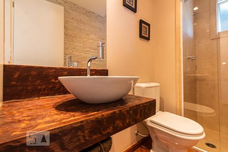 Banheiro de apartamento à venda com 2 quartos, 80m² em Chácara Santo Antônio (zona Sul), São Paulo