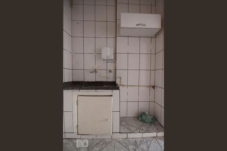 Cozinha de kitnet/studio para alugar com 1 quarto, 28m² em Consolação, São Paulo