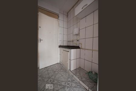 Cozinha de kitnet/studio para alugar com 1 quarto, 28m² em Consolação, São Paulo