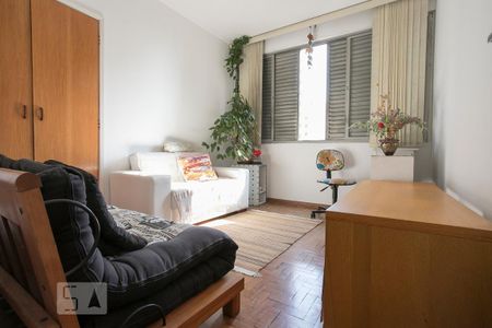 Apartamento para alugar com 78m², 2 quartos e sem vaga