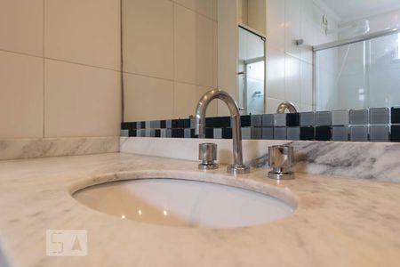 Apartamento à venda com 65m², 1 quarto e 1 vaga2o. Andar - Banheiro (Torneira)