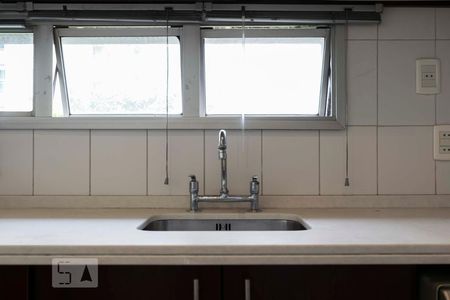 Apartamento à venda com 65m², 1 quarto e 1 vaga1o. Andar - Cozinha (Torneira)