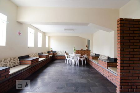 Apartamento à venda com 75m², 2 quartos e 1 vagaDependências do prédio - salão de festas