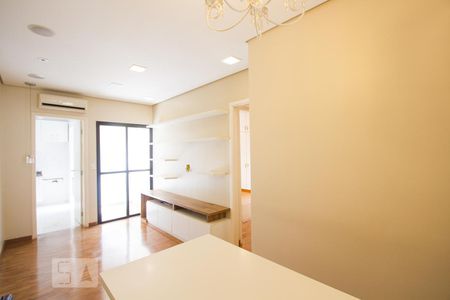 Sala de apartamento para alugar com 2 quartos, 44m² em Jardim Los Angeles, São Paulo