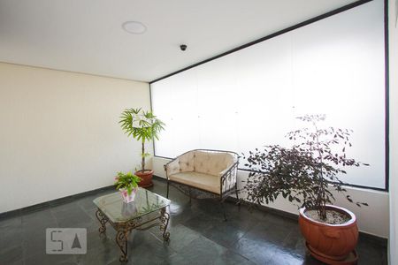 Hall Social de apartamento para alugar com 2 quartos, 44m² em Jardim Los Angeles, São Paulo