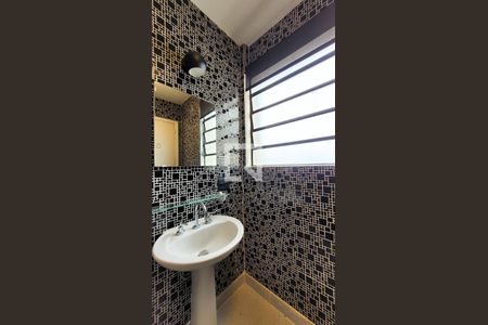 Banheiro Social de apartamento à venda com 1 quarto, 70m² em Centro, Campinas