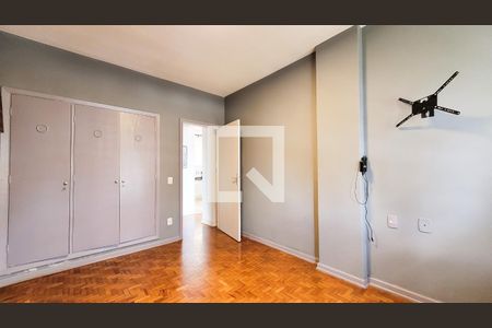 Quarto de apartamento à venda com 1 quarto, 70m² em Centro, Campinas