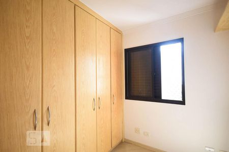 Quarto 2 de apartamento para alugar com 3 quartos, 75m² em Vila Andrade, São Paulo
