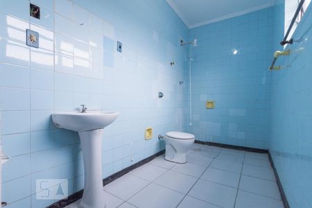 Apartamento para alugar com 70m², 2 quartos e sem vagaBanheiro